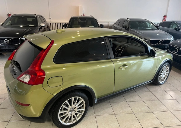 Volvo C30 cena 39000 przebieg: 168000, rok produkcji 2011 z Gdynia małe 254